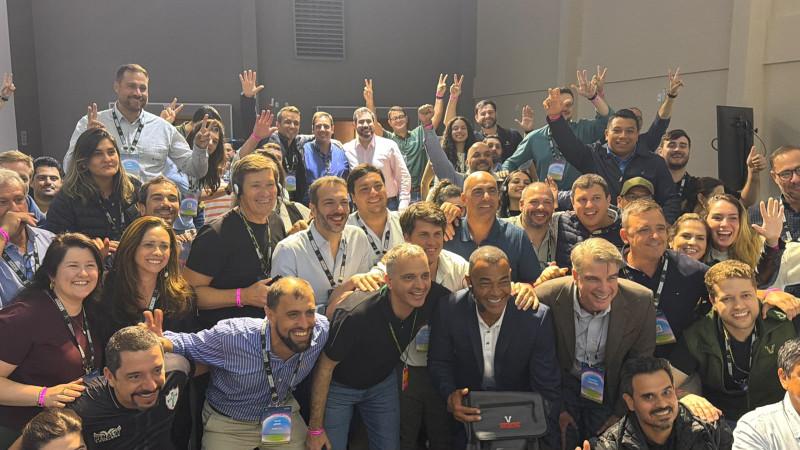 Cafu inspira lideranças da Boehringer Slectus em Florianópolis!