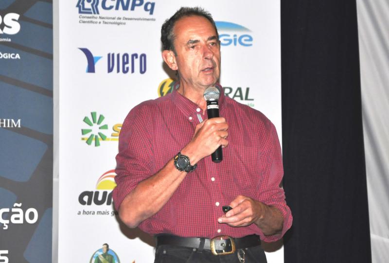Evento, Universidade Regional Integrada do Alto Uruguai e das Missões (Uricer) com Amyr Klink