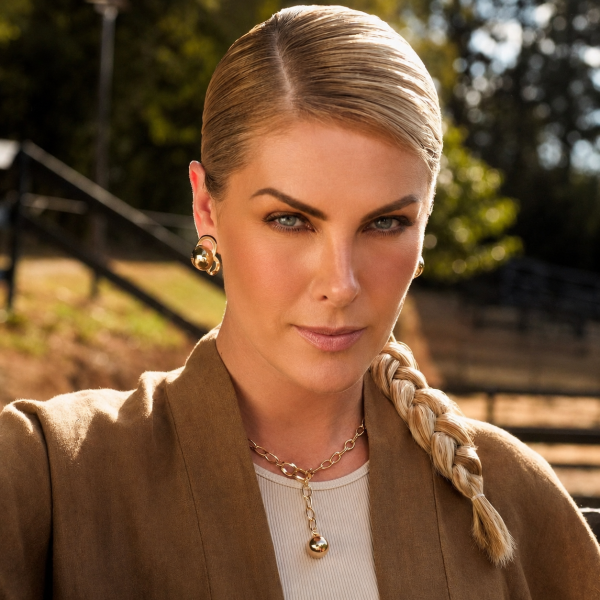 Ana Hickmann