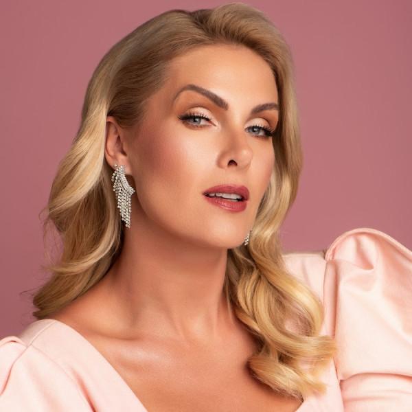 Ana Hickmann