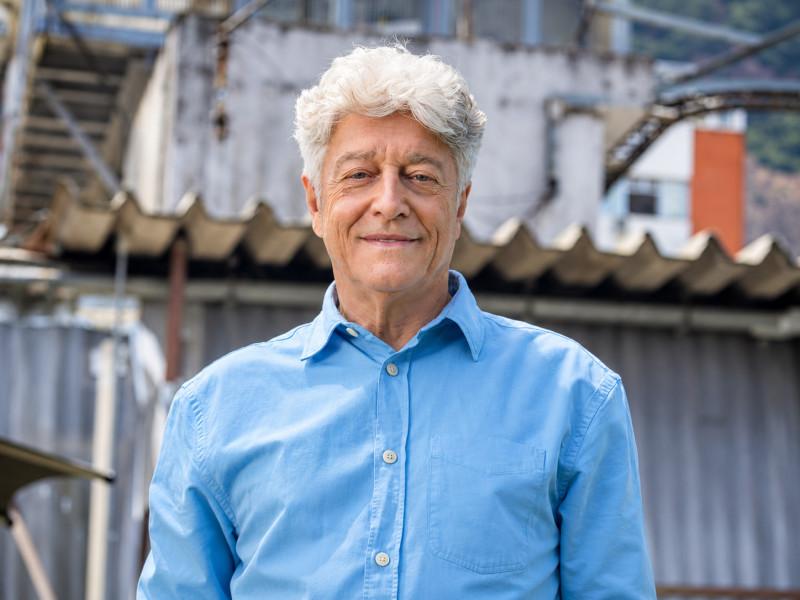 Caco Barcellos