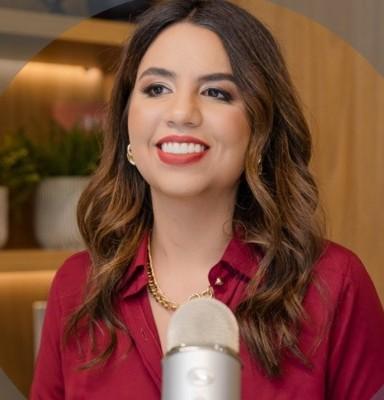 Camilla Pinheiro