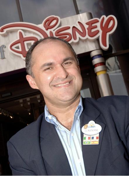 Claudemir Oliveira - Case Disney