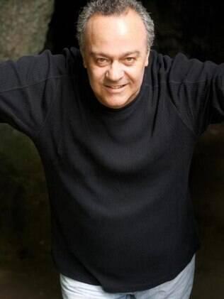 João Guilherme Estrella
