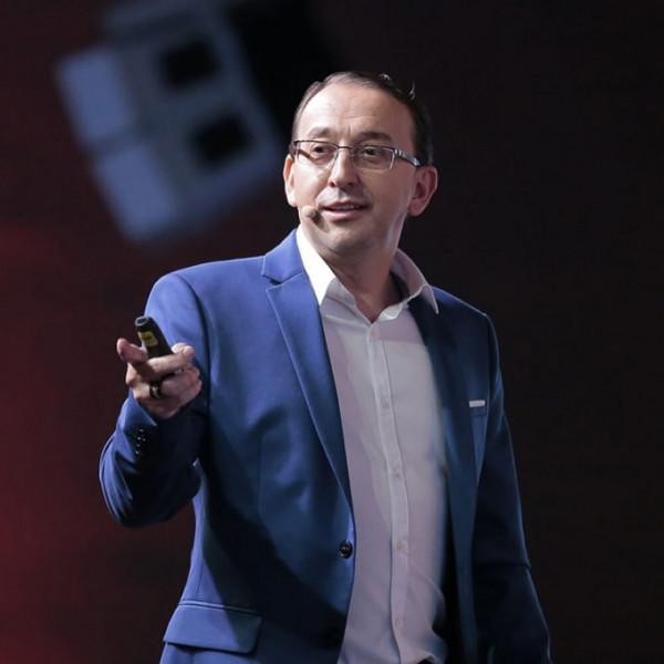 José Roberto Marques