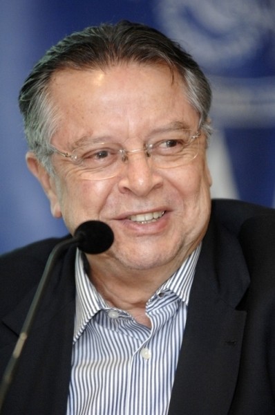 Roberto Macedo